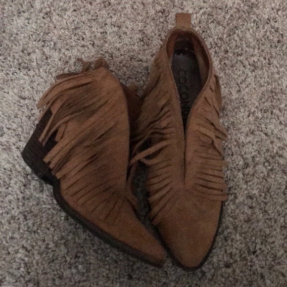 Tan Fringe booties - Picture 3 of 5